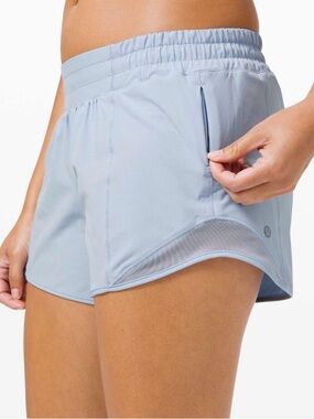lululemon hotty hot shorts!